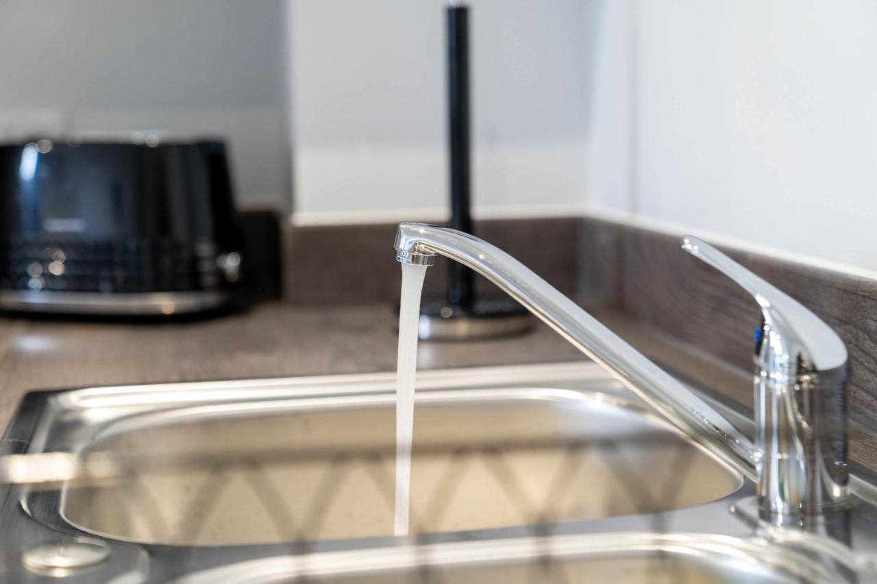 Caliber Stays Apartments & Homes - The Aphrodite Suite- 2 Bedroom Apartment - City Centre - Free Netflix & Rooftop Skyline Views Birmingham Extérieur photo